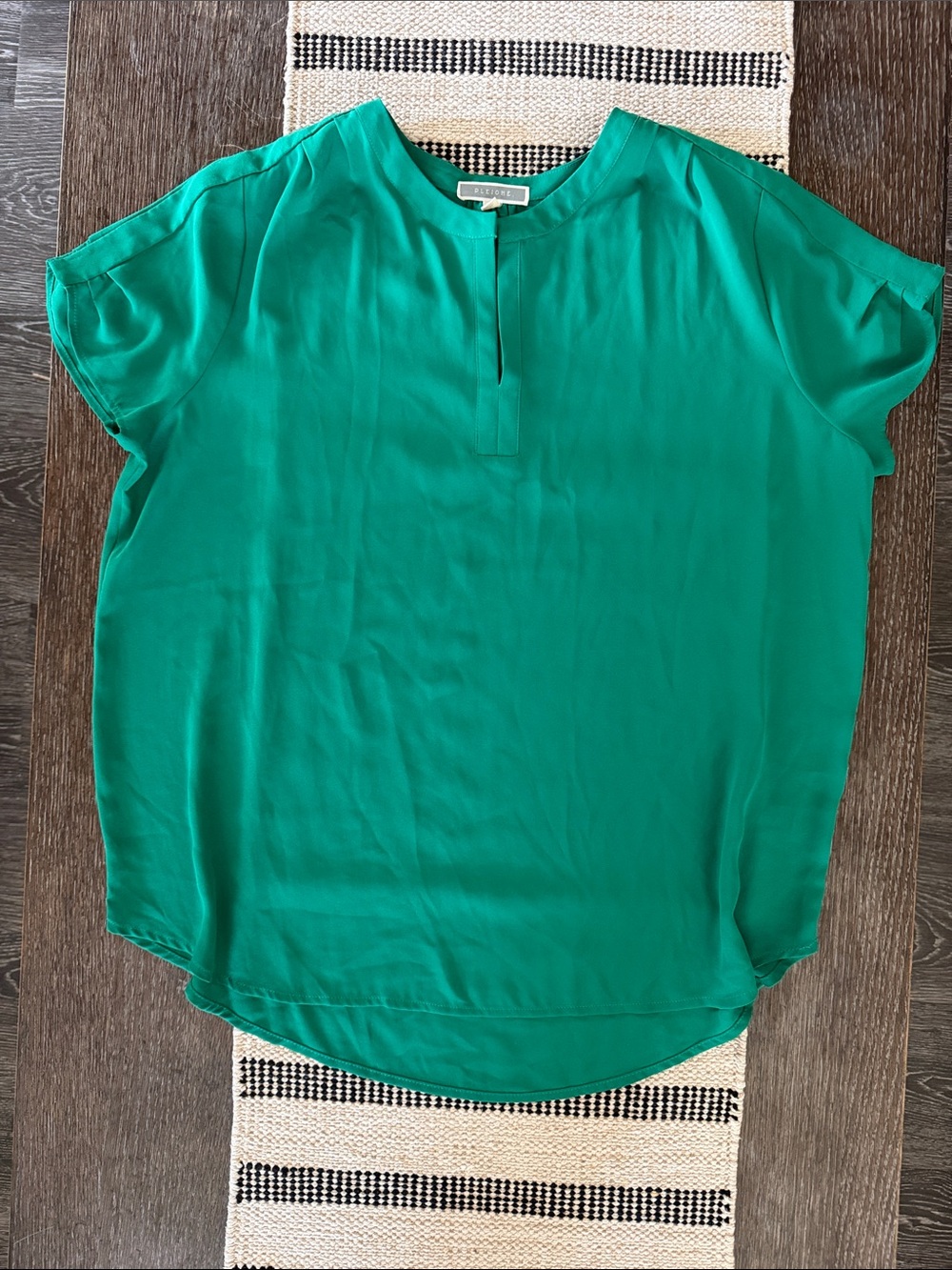 Pleione Kelly Green Short-Sleeve Blouse